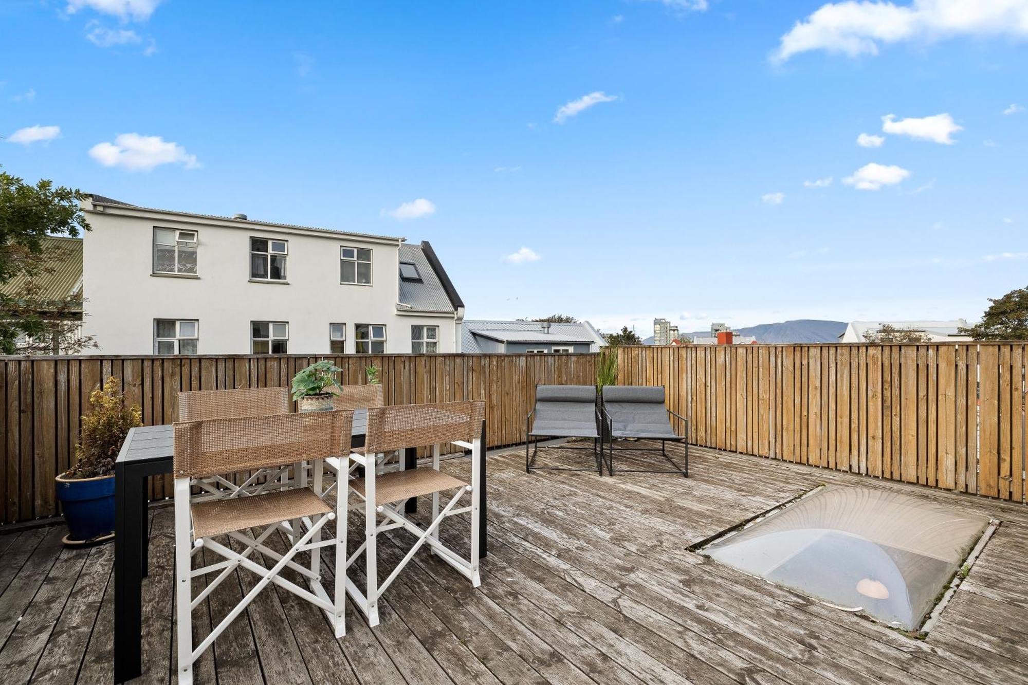 Massive Villa In Downtown Reykjavik With A Sauna Exterior foto