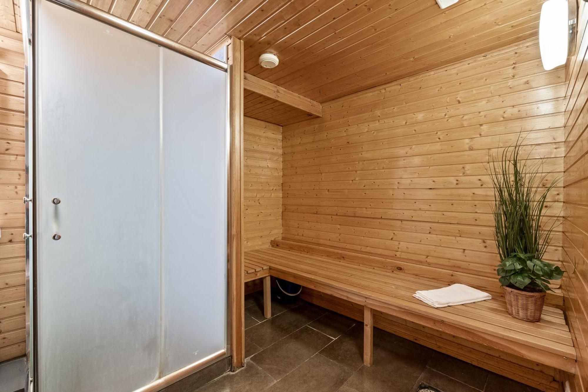 Massive Villa In Downtown Reykjavik With A Sauna Exterior foto